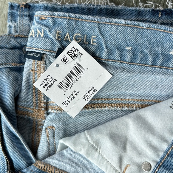 New With Tag American Eagle straight leg jeans size 2 - Picture 5 of 6
